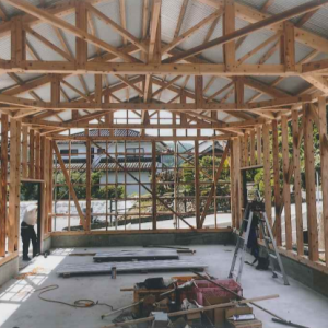 スマート建築：倉庫新設ー合掌